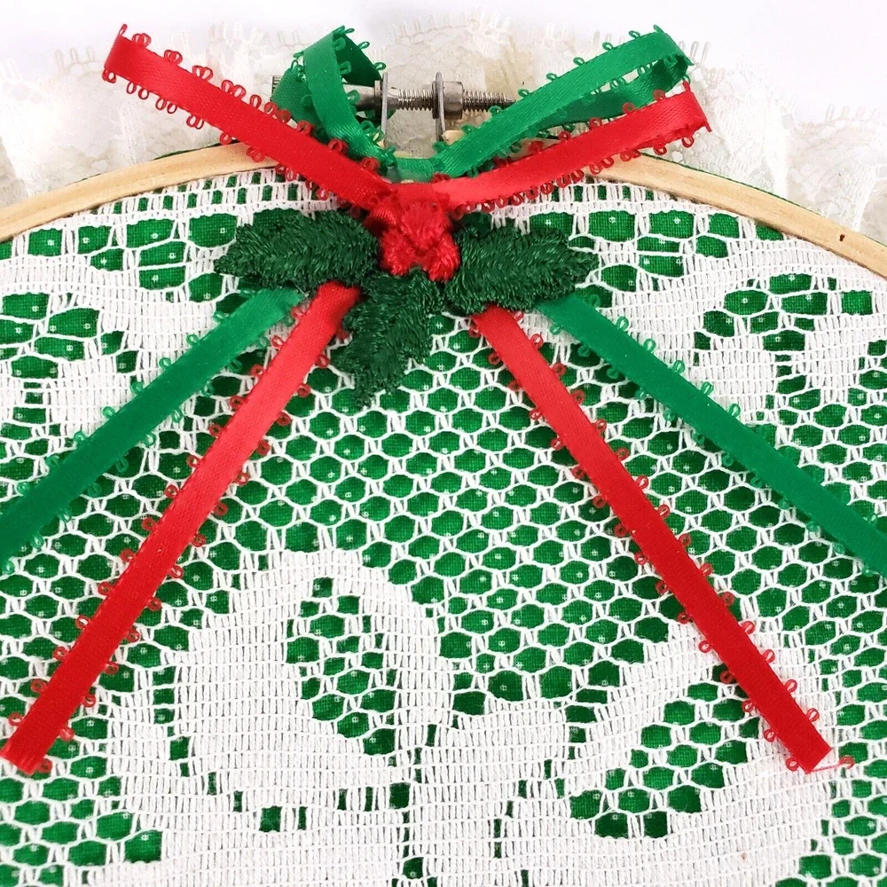 Handmade Christmas White Lace Jingle Bells Hoop Wall Art Vintage Xmas Decoration
